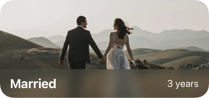 Kidgets anniversary widget with a wedding photo showing 3 years married
